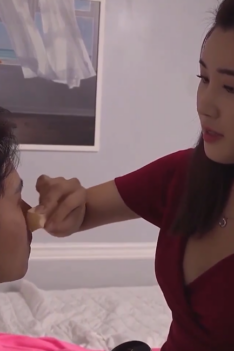 Cô Makeup Xinh Đẹp phim 18+ hàn quốc hay